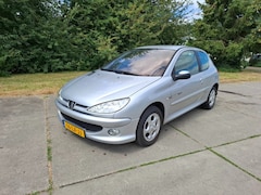 Peugeot 206 - 1.4 QUIKSILVER