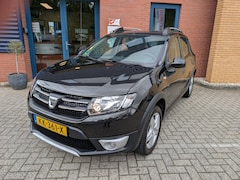 Dacia Sandero - 0.9 TCE BLACKLINE, Pdc, Trekhaak, Cruise, Navi, Airco