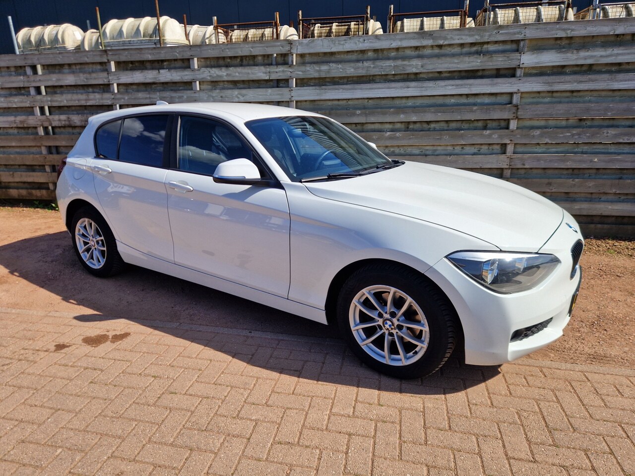 BMW 1-serie - 116i 116i - AutoWereld.nl