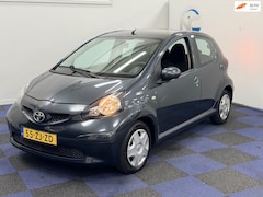 Toyota Aygo - 1.0-12V + / AIRCO / NAP NETTE AUTO