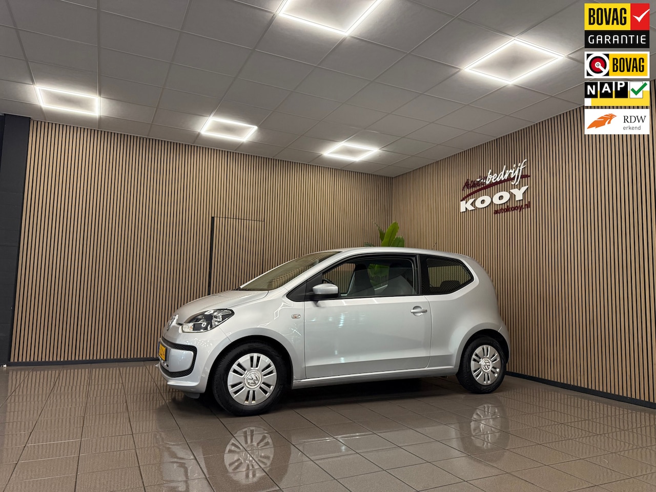 Volkswagen Up! - 1.0 move up! BlueMotion * Dealer onderhouden / Airco / NL Auto * - AutoWereld.nl