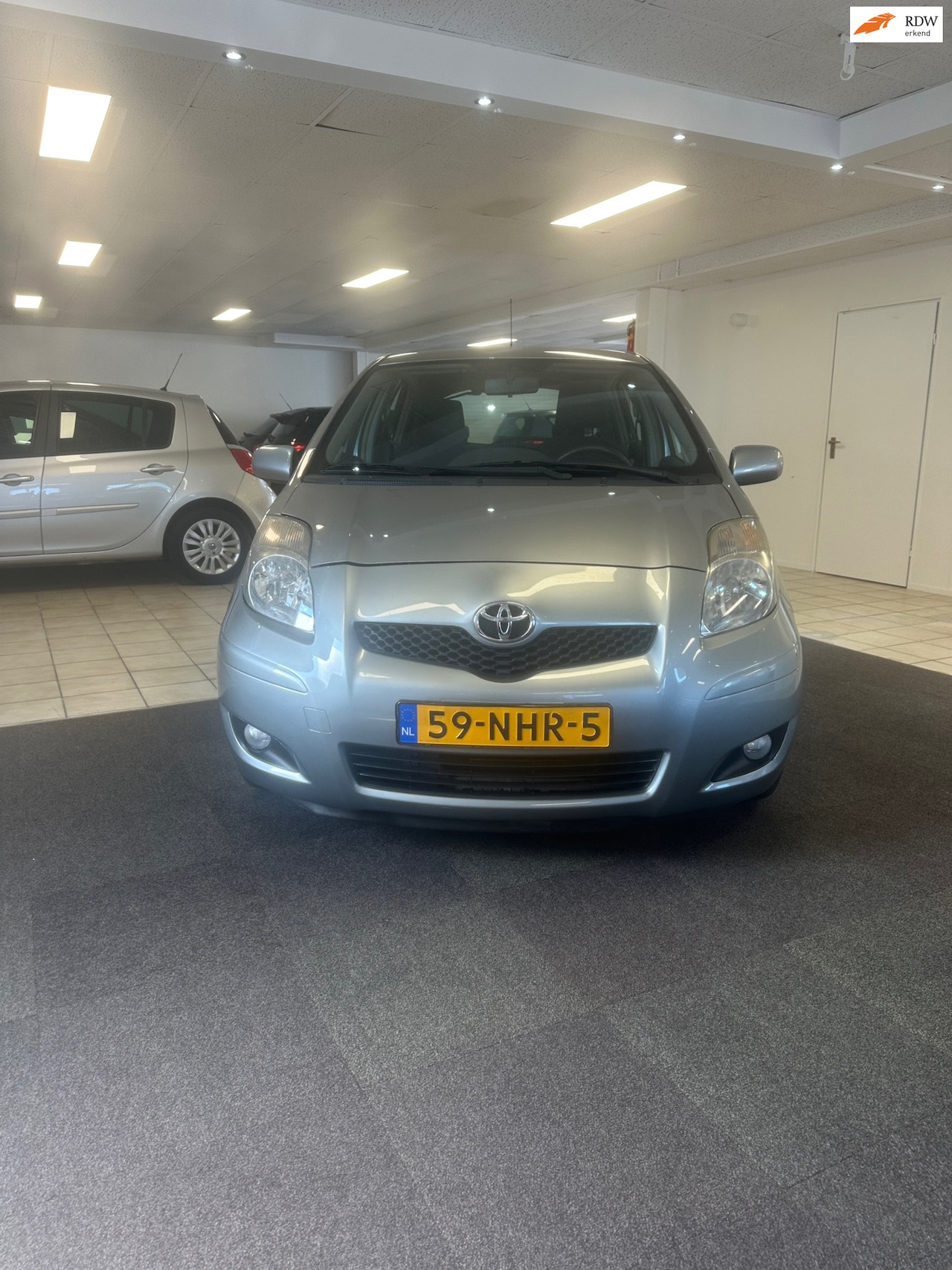 Toyota Yaris - 1.3 VVTi Aspiration.1de eigenaar,NAP,Airco - AutoWereld.nl