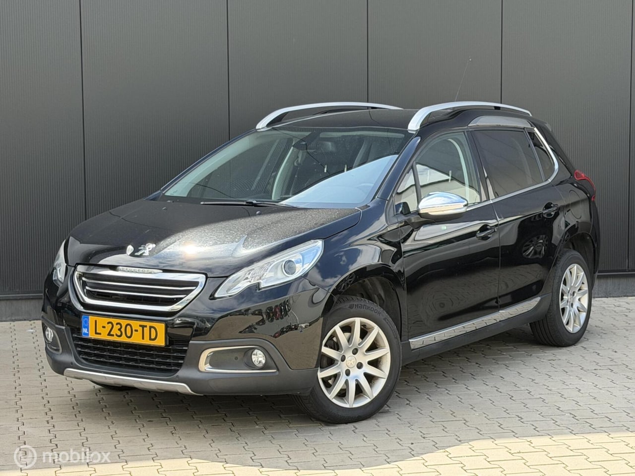 Peugeot 2008 - 1.2 110PK Allure | CRUISE | PANO | TREKHAAK | - AutoWereld.nl