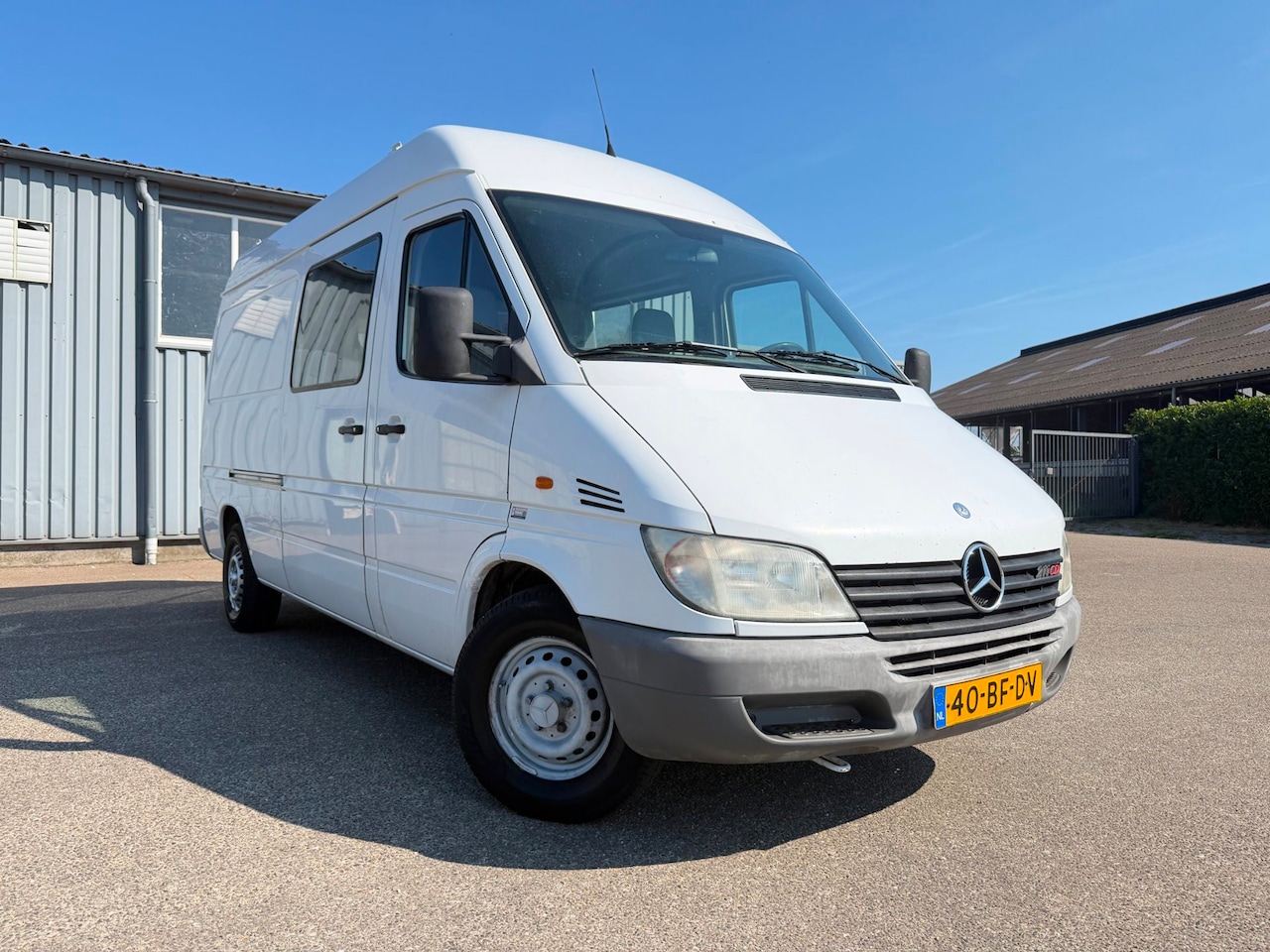 Mercedes-Benz Sprinter - 211 CDI 2.2 355 | L2H2 | DC | AIRCO - AutoWereld.nl
