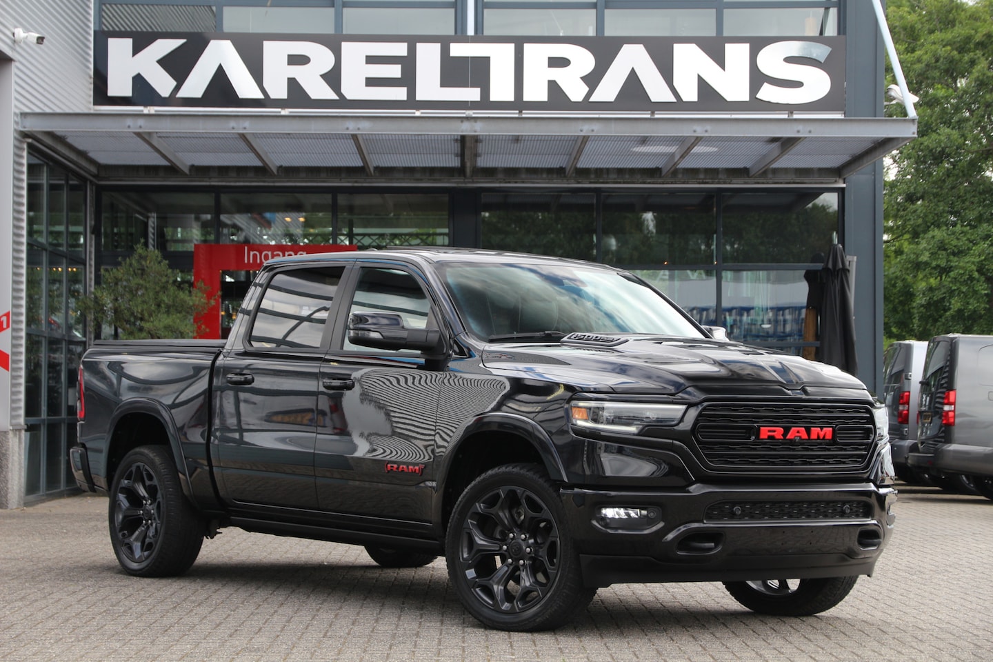 Dodge Ram 1500 - 5.7 HEMI V8 | Luchtvering | Virtual cockpit | Panorama | Vol!! - AutoWereld.nl