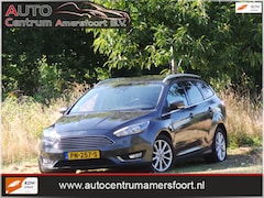 Ford Focus Wagon - 1.0 Titanium ( INRUIL MOGELIJK )