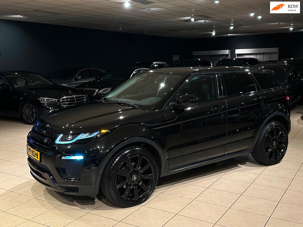 Land Rover Range Rover Evoque - 2.0 TD4 HSE Dynamic/PANO/STOELVW/KAMERA - AutoWereld.nl