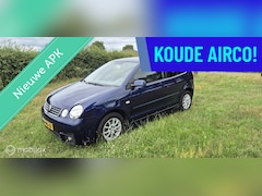 Volkswagen Polo - 1.4-16V Sportline/Slechts 136982 KM/ Nwe APK