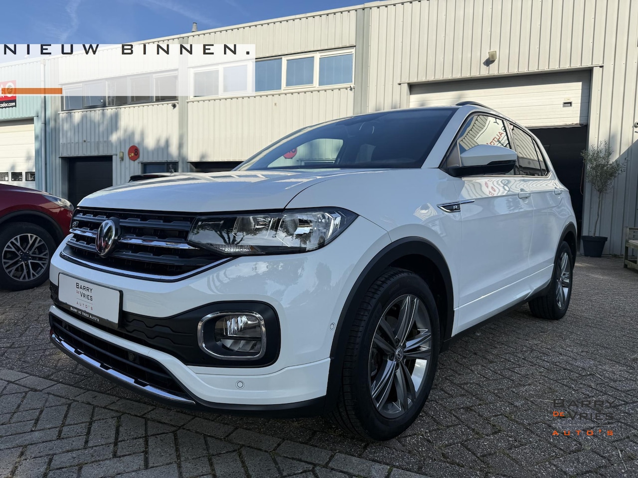 Volkswagen T-Cross - 1.0 TSI R-Line | Adaptive Cruise Control | Parkeerhulp | 116 PK | VERWACHT | - AutoWereld.nl