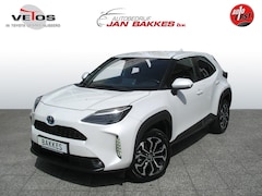 Toyota Yaris Cross - Hybrid Dynamic all season parelmoer wit