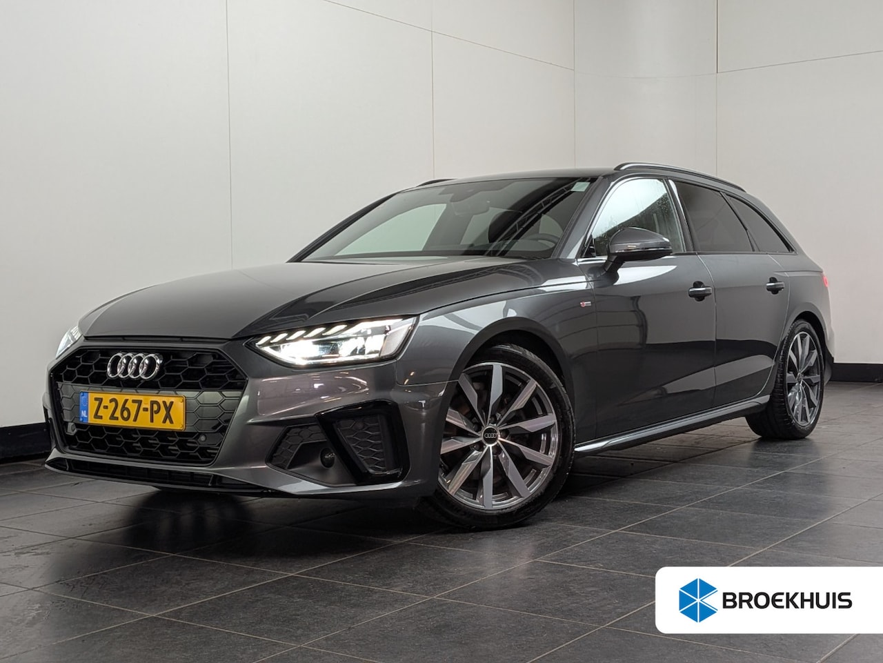 Audi A4 Avant - 35 TFSI S-Line Competition | Stoelverwarming | Cruise Control | 18 inch | Apple Carplay | - AutoWereld.nl