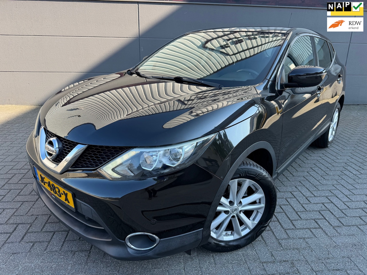 Nissan Qashqai - 1.6 Acenta 163PK *1eEigenaar*Climat-Airco*Cruise*Bluetooth*Par-Sensoren*APK*NAP*Velgen*C-D - AutoWereld.nl