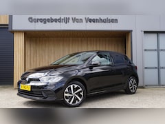 Volkswagen Polo - 1.0 TSI 95pk 5Drs Life LED A-Camera AFN.Trekhaak Virtual Cockpit Adaptive Cruise Navi & Ap