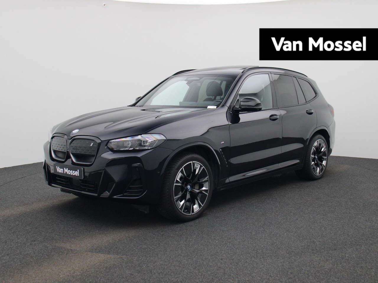 BMW iX3 - M-Sport 80 kWh | WORDT VERWACHT | PANORAMADAK | 360 CAMERA | HARMAN KARDON | MEMORY | ELEK - AutoWereld.nl