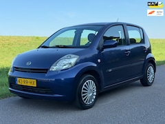 Daihatsu Sirion 2 - 1.0-12V Trend | Airco | Nieuwe APK