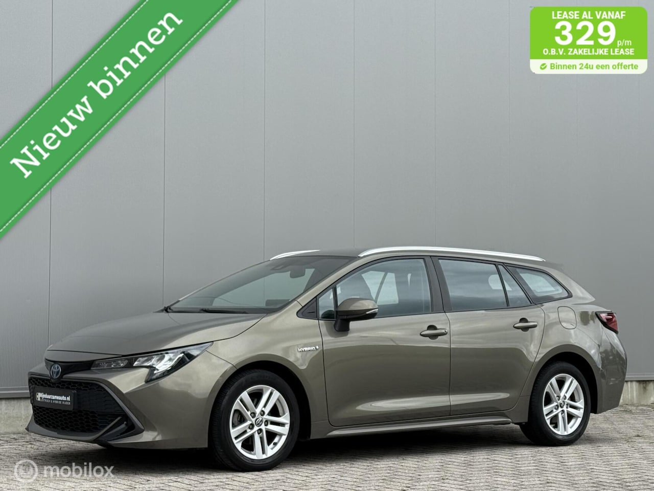 Toyota Corolla Touring Sports - 1.8 Hybrid | inclusief beurt - AutoWereld.nl