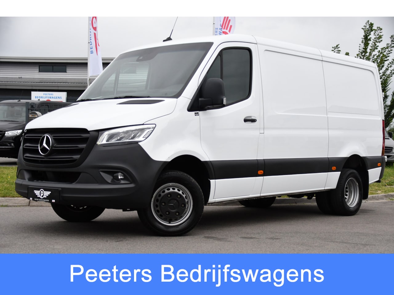 Mercedes-Benz Sprinter - 519 V6 3.0 CDI L2H1 PB Edition Camera, Cruise, Carplay, 3500kg Trekhaak, LED, Mbux, Geveer - AutoWereld.nl