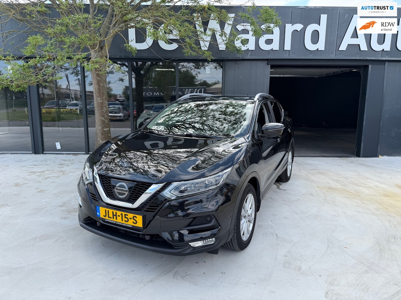 Nissan Qashqai - 1.2 Business Edition|Airco|Pano Dak|Camra|Navi|Leer| - AutoWereld.nl