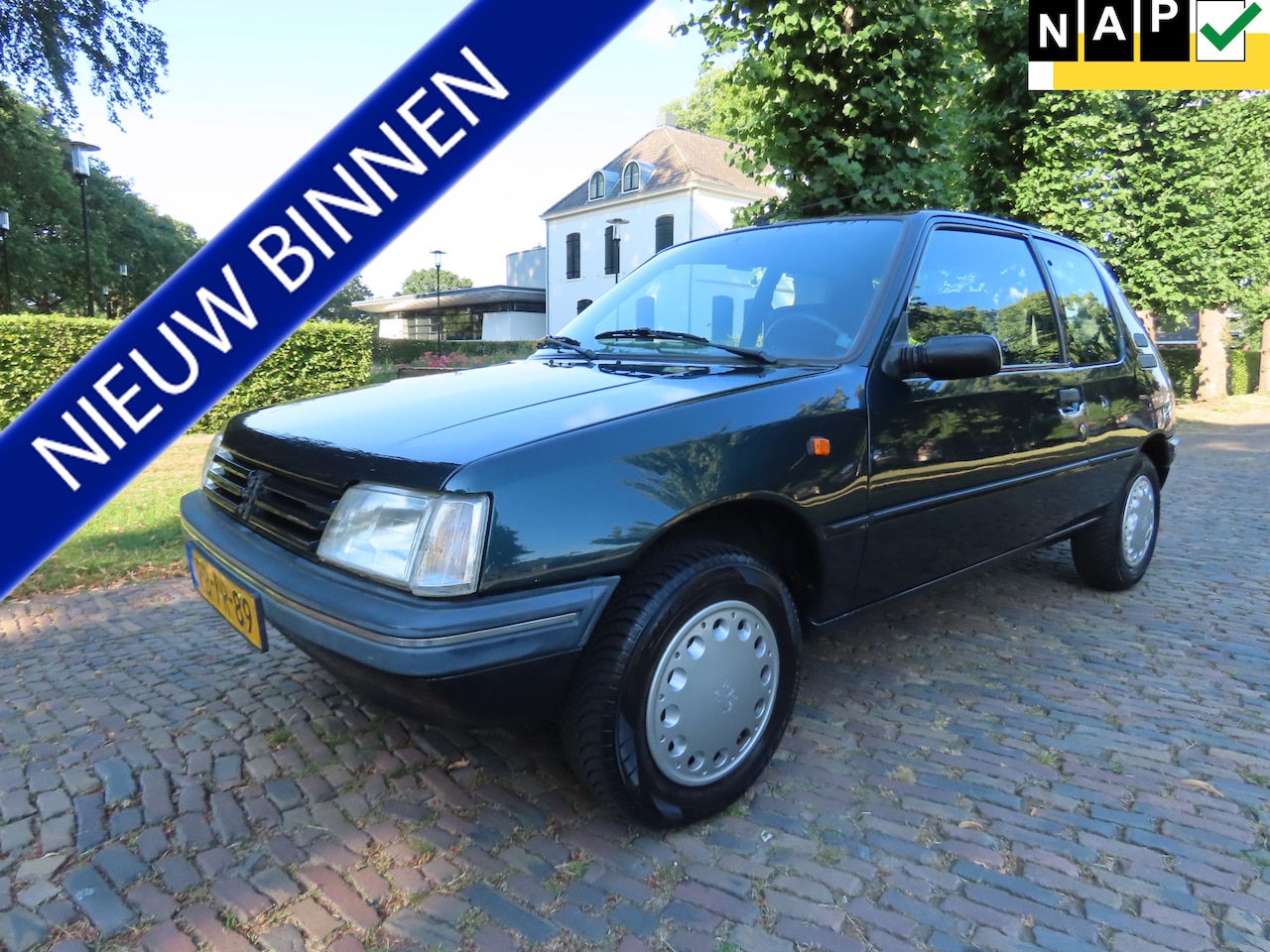 Peugeot 205 - 1.4 Génération ***2 Eigenaar*** Zeer nette 205 *** Goed Onderhouden***Trekhaak*** - AutoWereld.nl