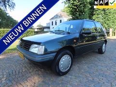Peugeot 205 - 1.4 Génération *2 Eigenaar* Zeer nette 205 * Goed Onderhouden*Trekhaak
