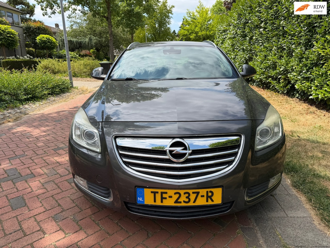 Opel Insignia Sports Tourer - 2.0 T Cosmo 2.0 T Cosmo, Airco, APK 08-07-2027. - AutoWereld.nl