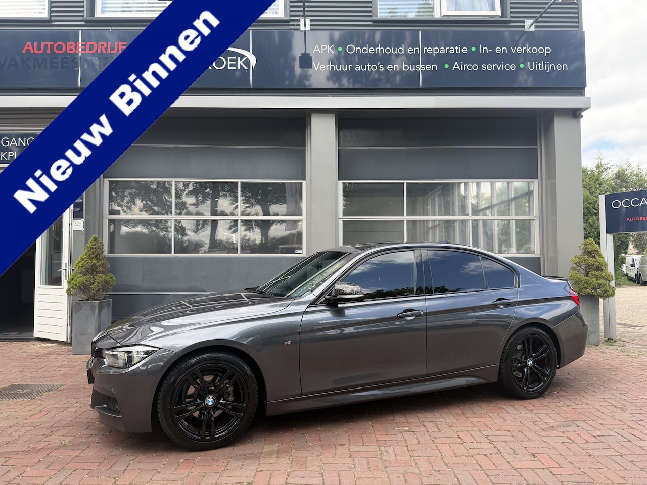 BMW 3-serie - 318i Edition M Sport Shadow High Executive Bj 2018 Km 69.950 Dealer onderhouden 136pk Auto - AutoWereld.nl
