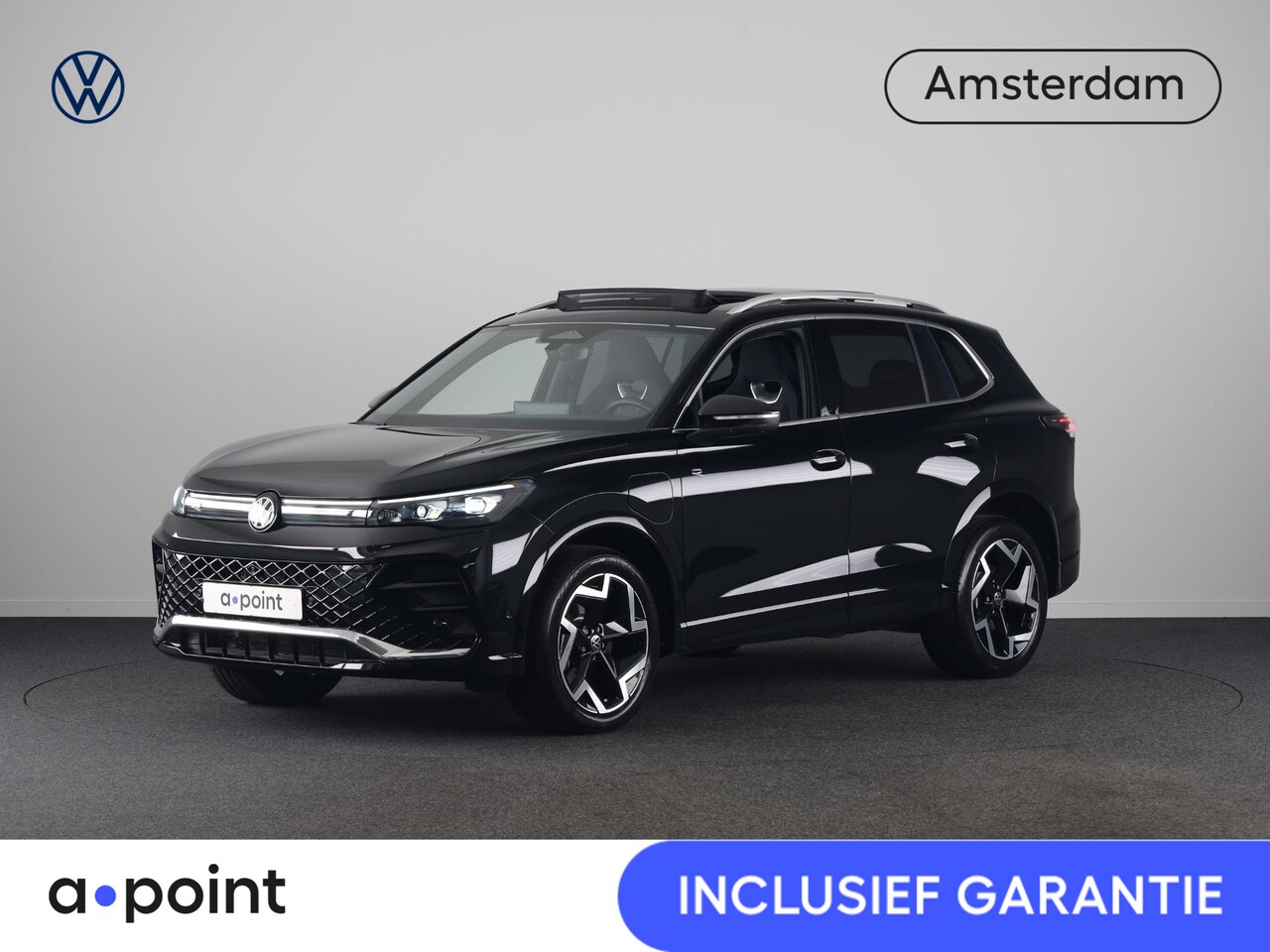 Volkswagen Tiguan - 1.5 eHybrid R-Line Edition 272 pk Automaat (DSG) | Verlengde garantie | Navigatie | Panora - AutoWereld.nl