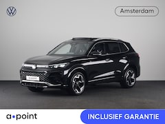 Volkswagen Tiguan - 1.5 eHybrid R-Line Edition 272 pk Automaat (DSG) | Verlengde garantie | Navigatie | Panora