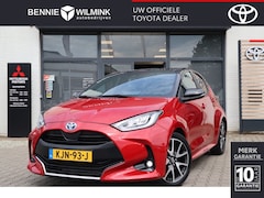 Toyota Yaris - 1.5 Hybrid Executive Bi-tone | Half leder