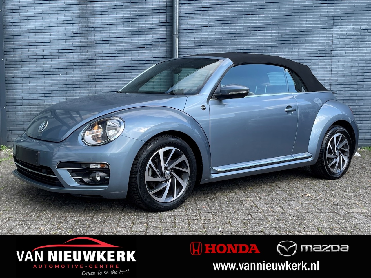 Volkswagen Beetle Cabriolet - 1.2 TSI Sound Exclusive Series | Navi & Carplay | Climatecontrol | Stoelverwarming | Elek. - AutoWereld.nl