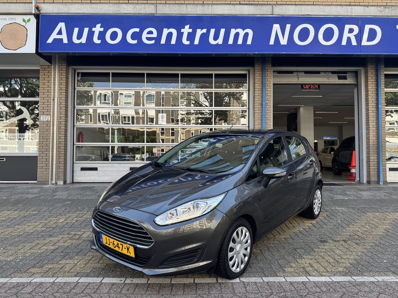 Ford Fiesta - 1.0 Style 40427KM! NAP | Navigatie | Airco | 5 Deurs | Bluetooth | Dealeronderhouden | - AutoWereld.nl