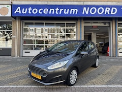 Ford Fiesta - 1.0 Style 40427KM NAP | Navigatie | Airco | 5 Deurs | Bluetooth | Dealeronderhouden |