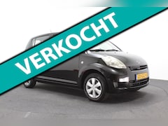 Daihatsu Sirion 2 - 1.3-16V Prestige | Automaat | Airco | Trekhaak | Elektrische ramen rondom
