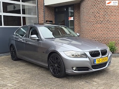 BMW 3-serie - 318i Facelift |Dakraam |Leder |Navi