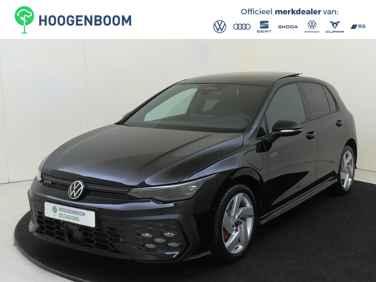 Volkswagen Golf - 1.5 eHybrid GTE | SoH 97% | Panoramadak | Head-up display | Black Style | Adaptieve dempin - AutoWereld.nl