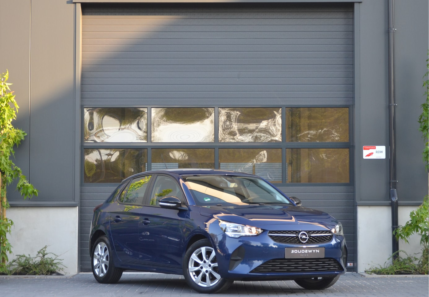 Opel Corsa - 1.2 Edition Cruise Control | Parkeersensoren - AutoWereld.nl