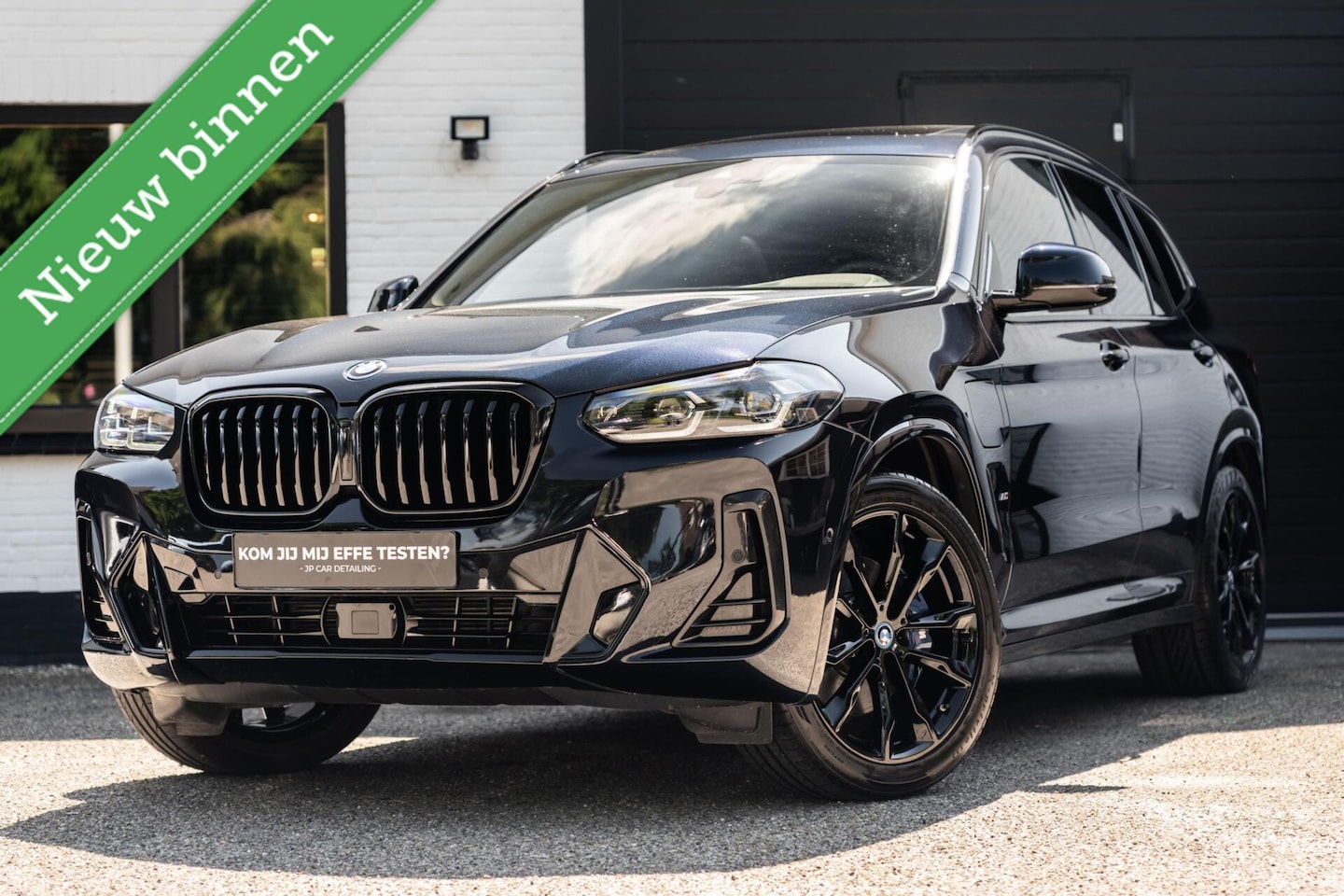 BMW X3 - XDrive30e M-sport Carbon Zwart Pano H&K HUD M Zetels - AutoWereld.nl