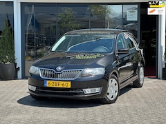 Skoda Rapid Spaceback - 1.2 TSI Greentech Ambition / Uitstekend Onderhouden
