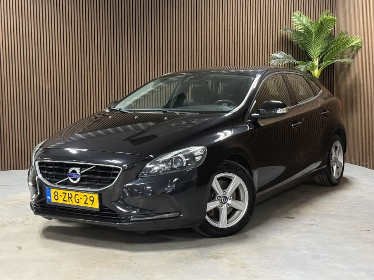 Volvo V40 - 1.6 T2 Summum 1.6 T2 Summum - AutoWereld.nl