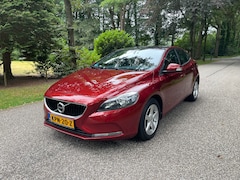 Volvo V40 - 2.0 T4 Nordic+