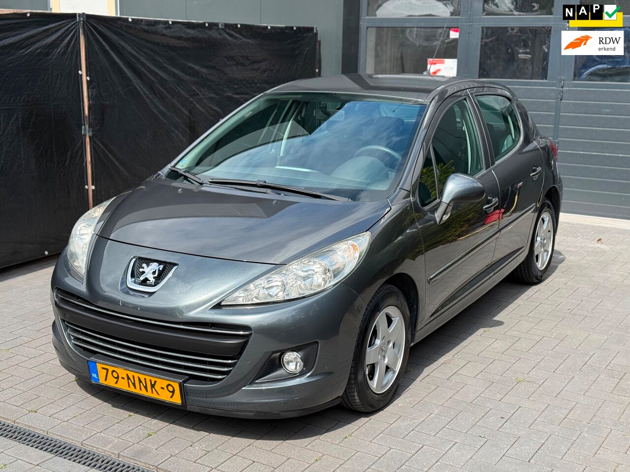 Peugeot 207 - 1.4 VTi Style | Airco | Cruise | Nette Auto | APK - AutoWereld.nl