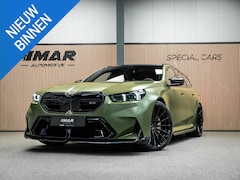 BMW 5-serie Touring - M5 Unieke kleur, Vossen 23/22 inch, Akrapovic, Carbon pack rondom
