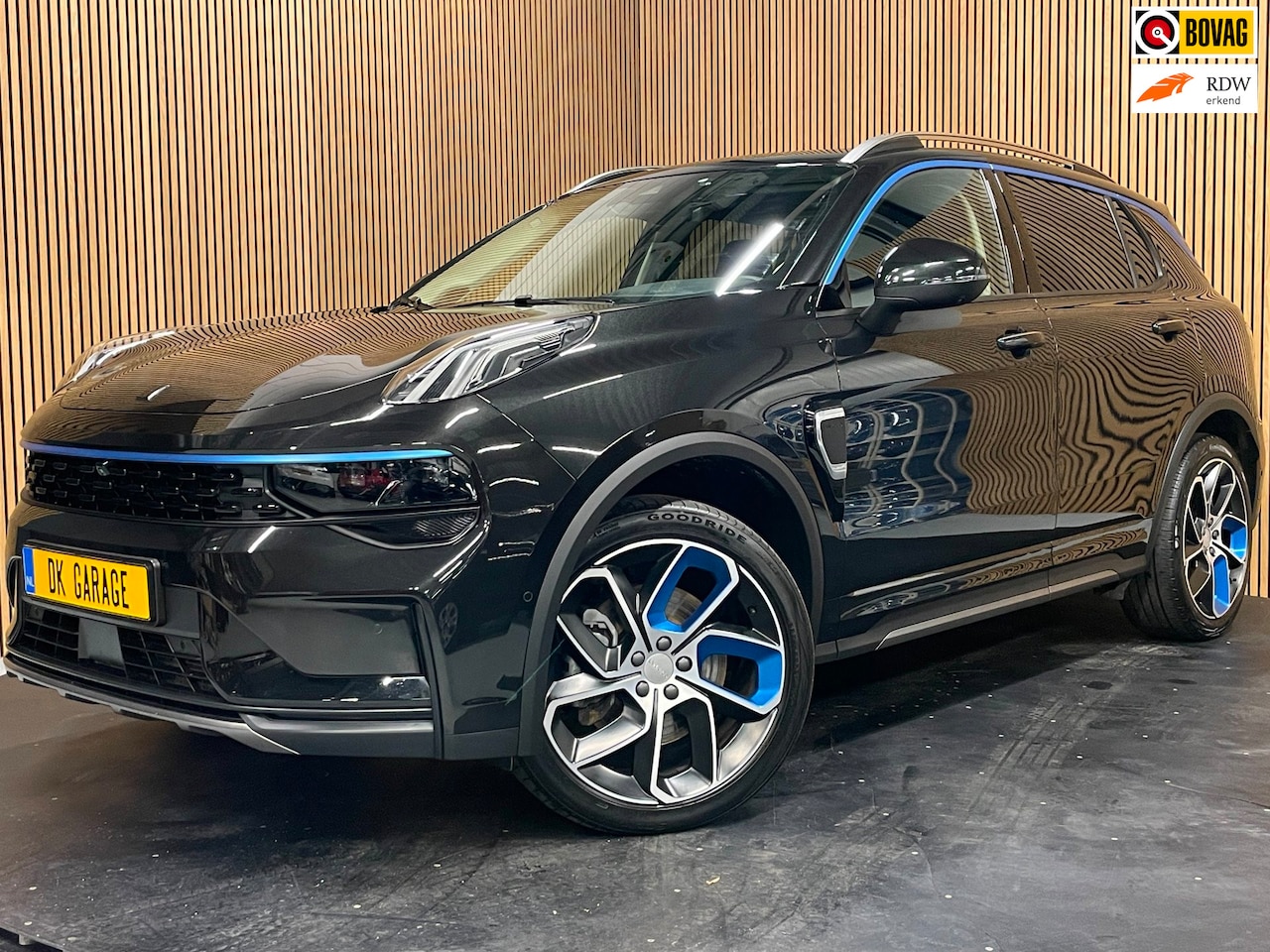 Lynk & Co 01 - 1.5|PHEV|BLACK|PANO|ACC|360 CAMERA|ANDROID/CARPLAY|STOELVERW|INFINITY AUDIO|MEMORY|ELEK. A - AutoWereld.nl