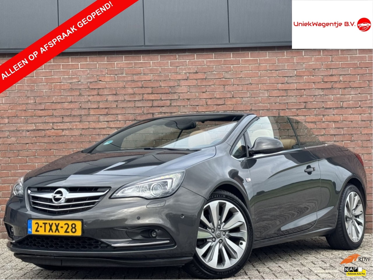 Opel Cascada - 1.4T COSMO | NL-AUTO! | LEDER! | NAVI | CAMERA! - AutoWereld.nl