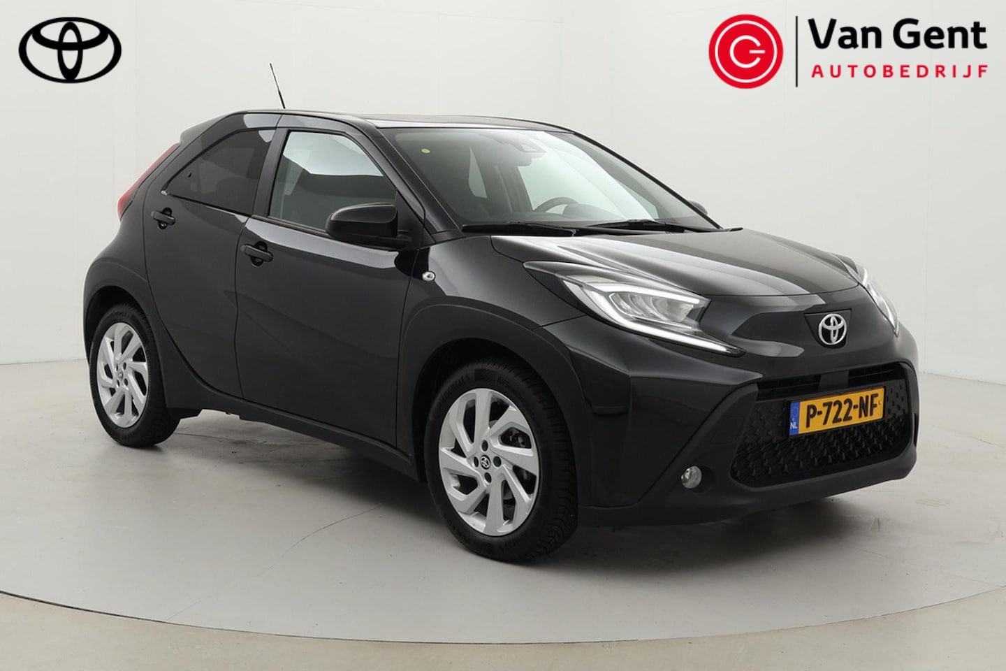 Toyota Aygo X - 1.0 VVT-i MT first | Apple Carplay / Android Auto | LED | Adaptive Cruise | Clima | Camera - AutoWereld.nl