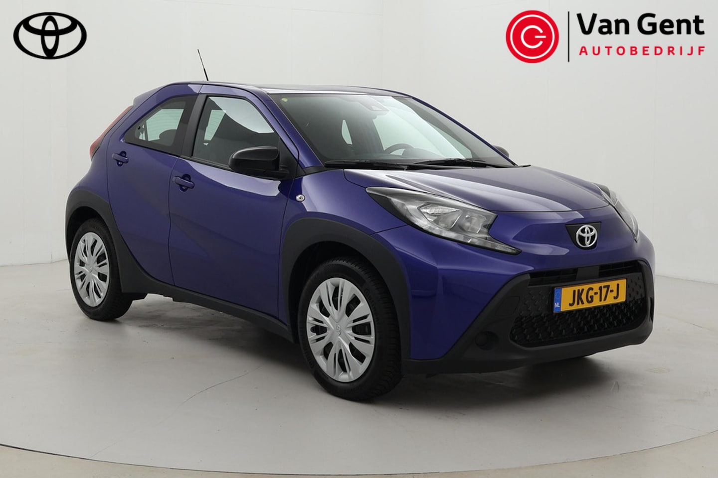 Toyota Aygo X - 1.0 VVT-i MT Play | Apple Carplay / Android Auto | Adaptive Cruise | Airco | Camera | Rijs - AutoWereld.nl