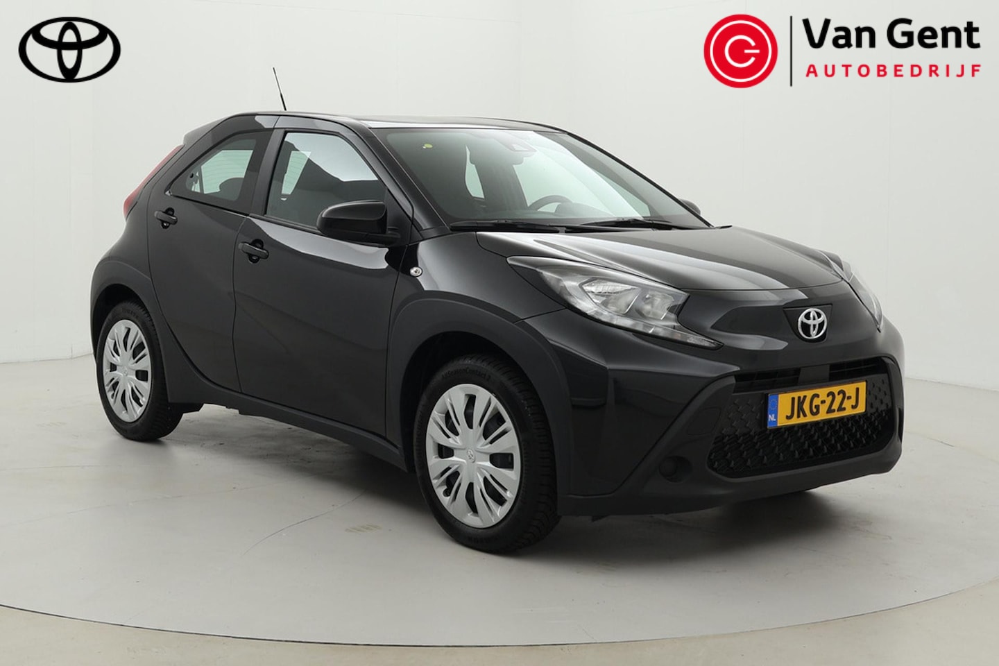 Toyota Aygo X - 1.0 VVT-i MT Play | Apple Carplay / Android Auto | Adaptive Cruise | Airco | Camera | Rijs - AutoWereld.nl
