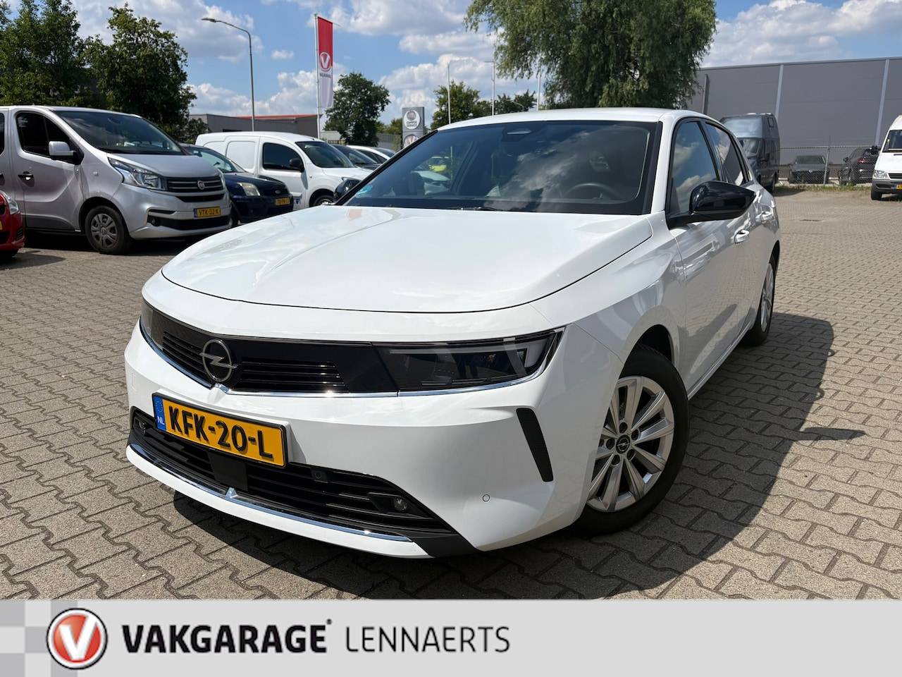 Opel Astra - 1.2 Level 4 1.2 Level 4 (BOVAG/RIJKLAARPRIJS) - AutoWereld.nl