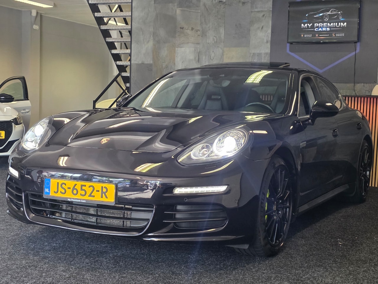 Porsche Panamera - Porsche Panamera S 3.0 E-Hybrid Facelift | Dealer Onderhouden | Schuifdak | Bose | Luchtve - AutoWereld.nl