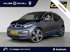 BMW i3 - Executive Edition 120Ah 42kWh 170pk | SOH 98% | SCHUIF/KANTELDAK | ADAPTIVE CRUISE | CAMER